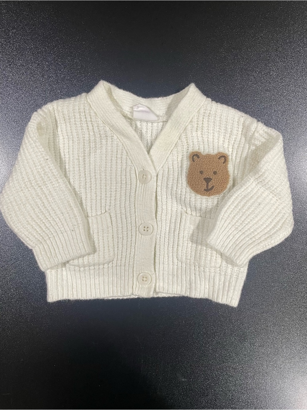 GAP Cream Knit Cardigan with Bear Patch. Fits 0-3 mo. 🐻🤍